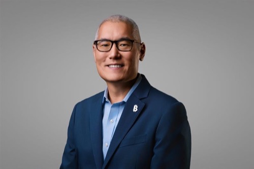 Andrew Kang headshot